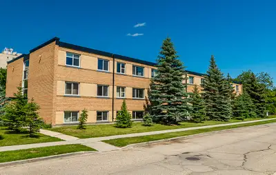 Northwood Terrace offers spacious suites with recently renovated kitchens and bathrooms in a quiet,...