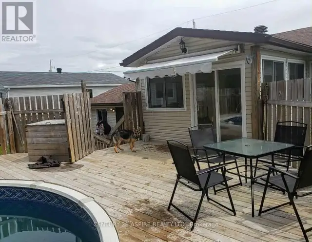 12 DUTCH DRIVE Petawawa, Ontario in Houses for Sale in Petawawa - Image 41
