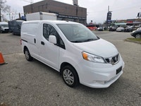 Perfect Auto CLEAN CARFAX - NAVIGATION - SV - 2.0 L GAS - DIVIDER - SHELVING - BACK UP CAMERA - PRIC... (image 1)