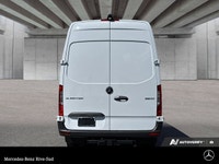 Mercedes-Benz Rive-Sud, la destination Mercedes-Benz par excellence. Bienvenue en première classe. D... (image 3)
