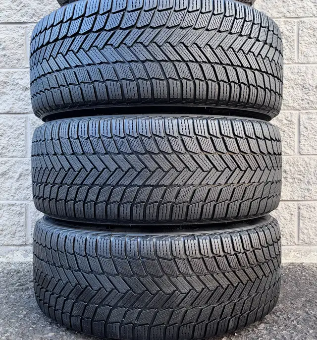(NEW) 4x 285/45R22 Michelin Winters w/ Range Rover Rims + TPMS in Tires & Rims in City of Toronto - Image 4