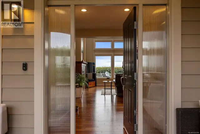 1614 Trumpeter Cres Courtenay, British Columbia in Houses for Sale in Comox / Courtenay / Cumberland - Image 8