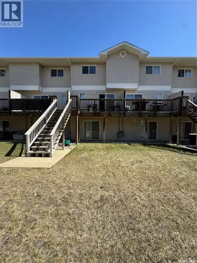 Welcome to Unit 13 – 1437 1st Street in Estevan’s desirable Westview neighbourhood—an affordable, mo...