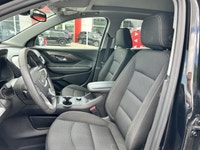 Command the road in this sleek 2018 GMC Terrain SLE, boasting a powerful 1.5L Turbo engine and a wea... (image 7)