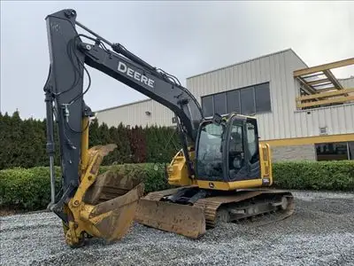 Hours: 2790 | Location: Surrey, BC, CA | Attachments: Coupler; Attachments: Hydraulic Thumb; Buckets...