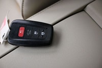 Discover efficiency, comfort, and versatility in this 2023 Toyota Highlander Hybrid AWD. Powered by... (image 4)