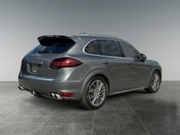 Thanks for viewing our House Of Cars Olympic Park inventory! AMVIC licensed dealer! House of Cars Ol... (image 6)
