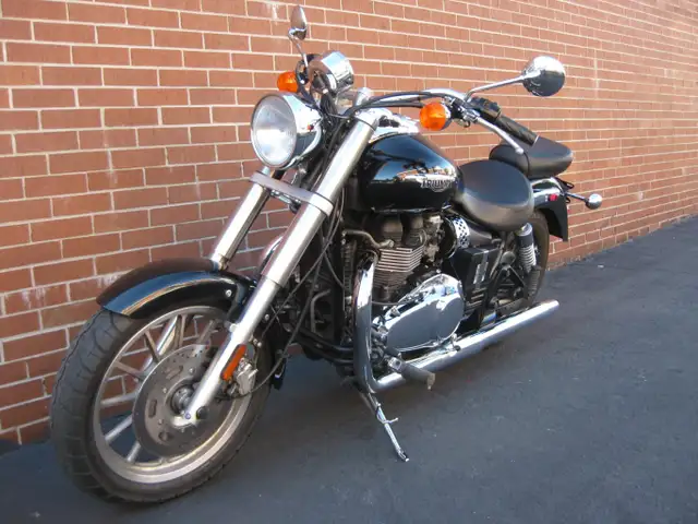 2009 TRIUMPH AMERICA in Street, Cruisers & Choppers in City of Toronto - Image 11