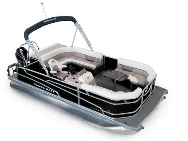 2026 Princecraft Vectra 19 L, Mercury 40 ELPT CT and Trailer in Powerboats & Motorboats in Oshawa / Durham Region - Image 2