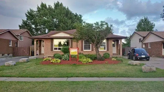 Niagara College Welland Off Campus Housing – Across the Street