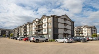 Broadstreet's Water's Edge offers 1 and 2 bedroom pet friendly apartments for rent, conveniently loc... (image 2)