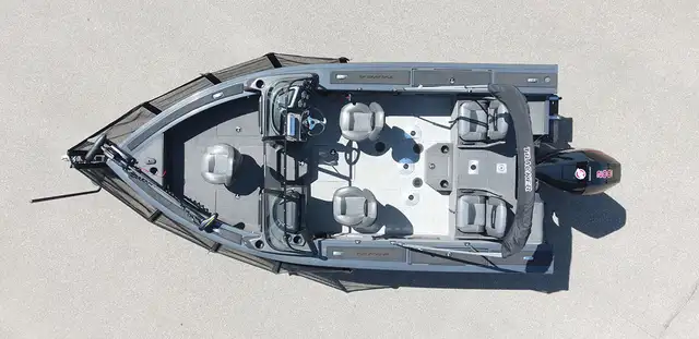 2020 TRACKER Targa V-18 Combo Fish & Ski -used fishing boat in Powerboats & Motorboats in Prince Albert - Image 11