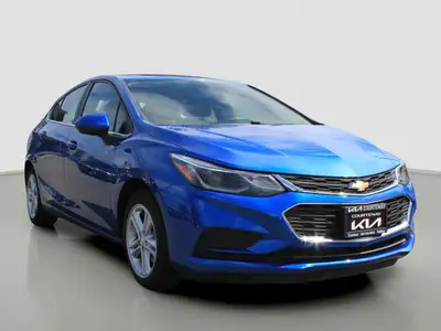 Discover the versatility and style of the 2017 Chevrolet Cruze Hatchback LT (Automatic), now availab...