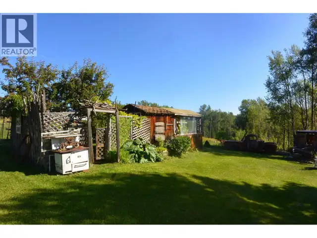 6035 OLD BABINE LAKE ROAD Smithers, British Columbia in Houses for Sale in Smithers - Image 28