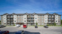 Broadstreet's Parkside Terrace offers 1, 2, and 3 bedroom pet friendly apartments for rent in the ch... (image 1)