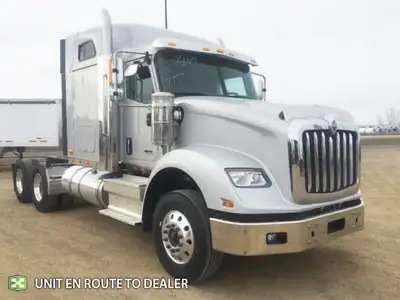 Stock #: 4130-27 Tandem Axle Sleeper Tractor, International Motors S13 engine (515) HP, T14 transmis...