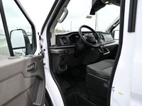 3.5 L V6 (PFDi) mated to a 10-speed automatic transmission â€” giving solid power for hauling and co... (image 6)