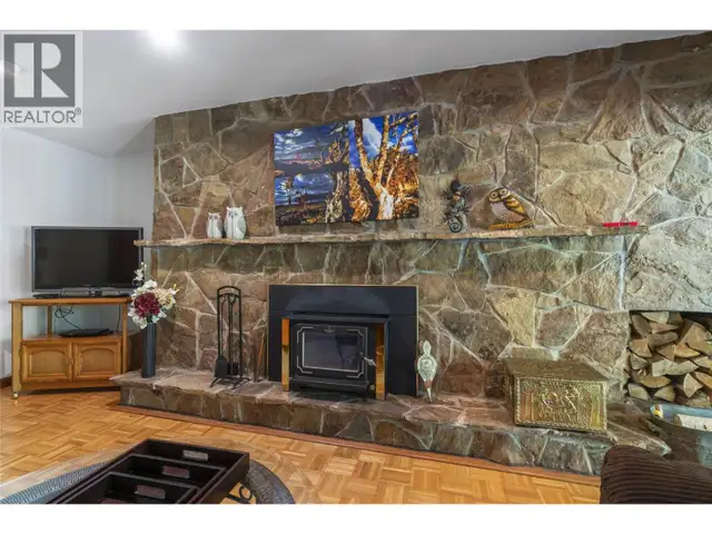 2924 Eagle Bay Road Unit# 1 to 5 Blind Bay, British Columbia in Condos for Sale in Kamloops - Image 37