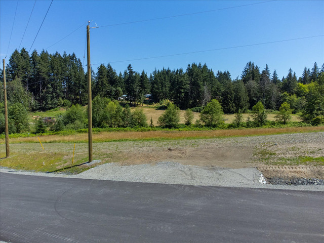 LOT 4 Lazy Susan Drive in Land for Sale in Nanaimo - Image 4