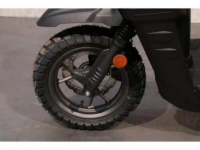 2023 Yamaha BWS 125 ENR. in Scooters & Pocket Bikes in Ottawa - Image 9