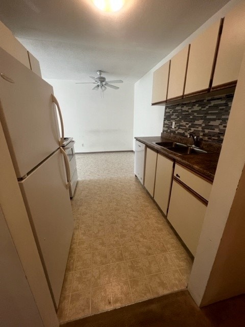 Bright & Spacious 1-Bedroom Suite at Cumberland Park Apartments 5