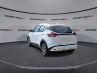 // ACCIDENT FREE!! // Discover smart, city-ready versatility with this used 2025 Nissan Kicks Play S... (image 5)