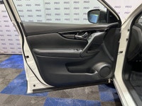 Certified Navigation All Wheel Drive Rear-View Camera 360 Camera Parking Sensors Power Lift Gate Sun... (image 8)