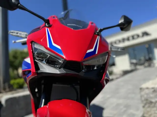 2025 Honda CBR500R ABS in Sport Bikes in Kitchener / Waterloo - Image 12