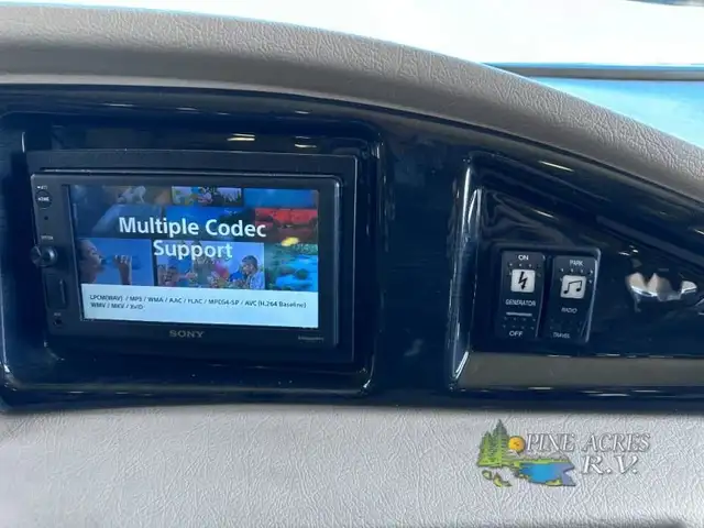 2021 Holiday Rambler Admiral 34J only 13 Milles in RVs & Motorhomes in Moncton - Image 22