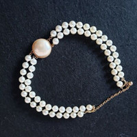 Necklace choker faux pearls