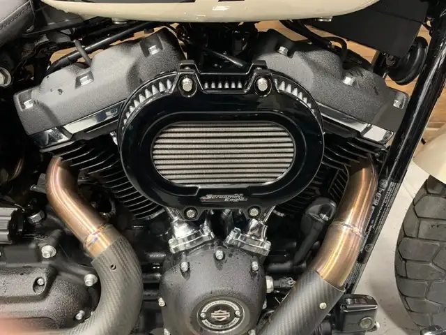 2022 Harley-Davidson Fat Bob 114 in Street, Cruisers & Choppers in Oshawa / Durham Region - Image 5