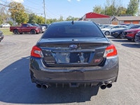 • Power_Steering • Power_Brakes • Power_Windows • Power_Mirrors • Power_Locks • Keyless_Entry • Air_... (image 3)