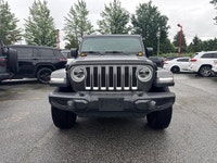 RADIO: UCONNECT 4C NAV W/8.4 DISPLAY,TRAC-LOK LIMITED-SLIP REAR DIFFERENTIAL,UCONNECT 4C NAV & SOUND... (image 1)