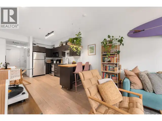 212 205 E 10TH AVENUE Vancouver, British Columbia in Condos for Sale in Vancouver - Image 10