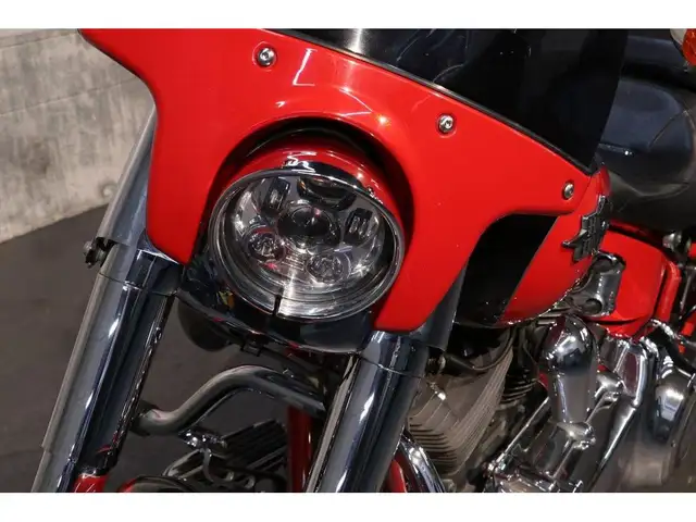 2011 Harley-Davidson SOFTAIL CVO CONVERTIBLE (FLSTSE2) in Street, Cruisers & Choppers in Ottawa - Image 15
