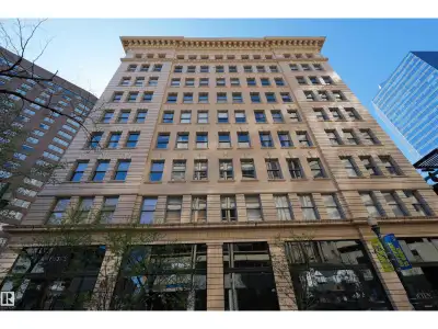 Charming Corner Studio Loft in the Iconic McLeod Building! Nestled in the heart of downtown, this ho...