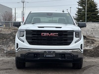 5.3L V8 engine for powerful performance | 4x4 drive system for all-weather capability | Lane Departu... (image 3)