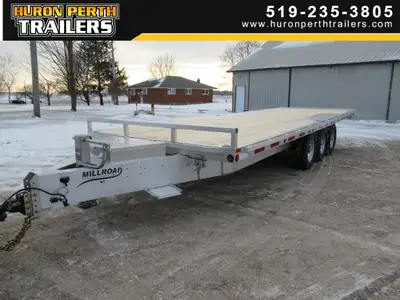 26' flat deck length includes 3-7000lb Dexter tor flex axles Spare tire mount Hydraulic tilt deck To...