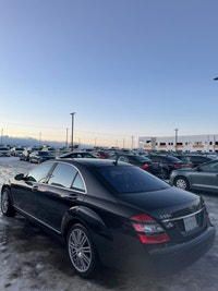 2009 Mercedes-Benz S550 4MATIC | Heated & Cooled Seats | Backup Camera | Moonroof | 125,568 km’s AWD... (image 3)