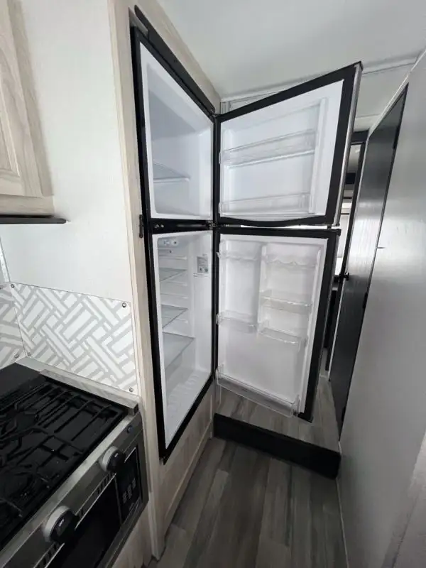 2023 Forester 2501 CD in RVs & Motorhomes in Laval / North Shore - Image 14