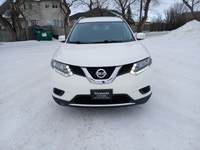 Looking for a reliable SUV? This low mileage 2014 Nissan Rogue S has just 127,000 kilometres! It com... (image 1)