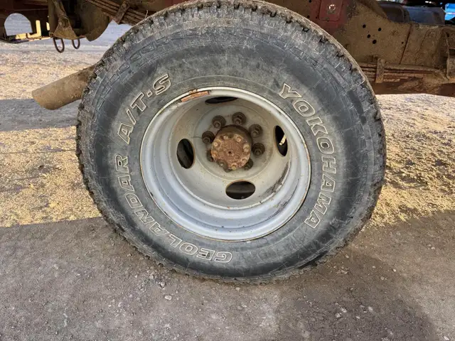 2001 DODGE RAM 3500 in Heavy Trucks in Saskatoon - Image 35