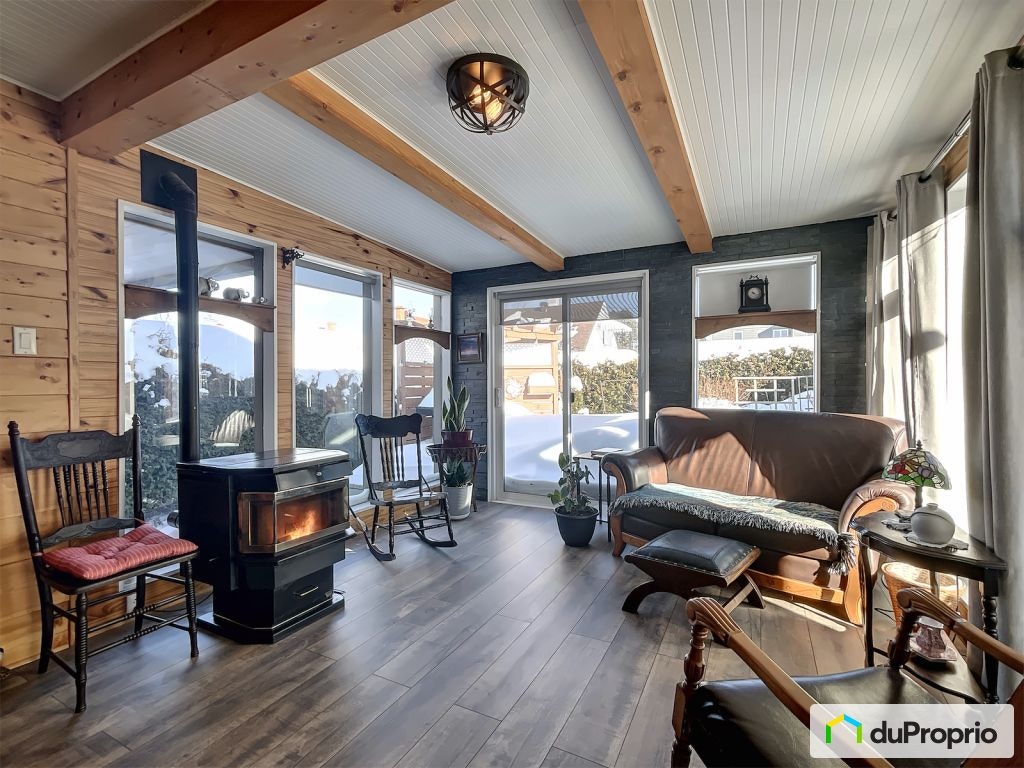 $340,000 - 2 Storey for sale in Rimouski (Rimouski) — photo 1