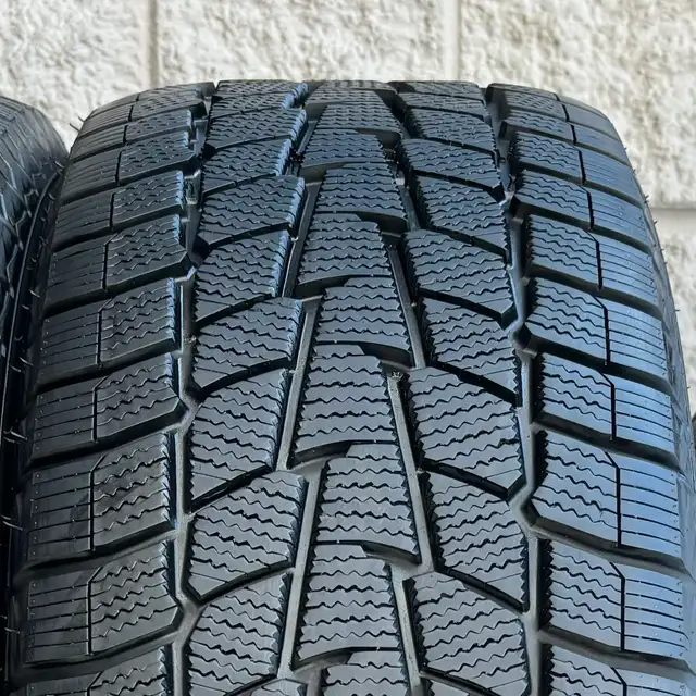(99%) 4x 245/45R18 MotoMaster Winters w/ Jaguar / Volvo Rims in Tires & Rims in City of Toronto - Image 5