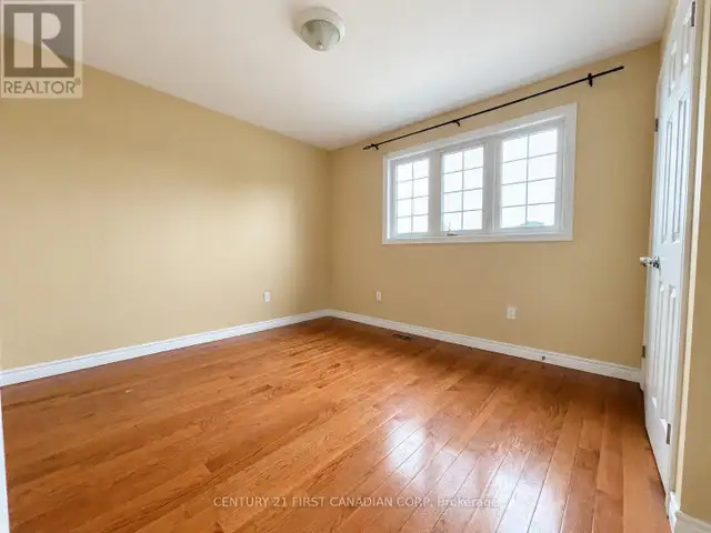 2052 BLACKWATER ROAD London North (North B), Ontario in Long Term Rentals in London - Image 12