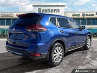 | Blind Spot Warning | Heated Front Seats | Remote Keyless Entry | Electronic Stability Control | Br... (image 2)