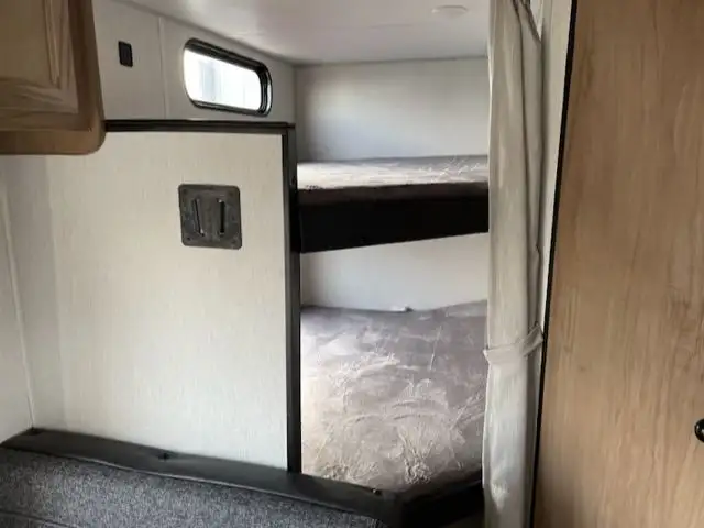 2024 FOREST RIVER GREYWOLF 26 DJSE!! BUNKS, LOADED, ONLY $31995! in RVs & Motorhomes in London - Image 15