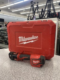 Milwaukee 2674 Short Throw PEX Press City of Toronto Toronto (GTA) Preview
