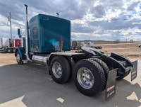 WOW!!! 2002 Kenworth W900B Heavy Spec Tandem with Signature 600! Huge work orders completed in our f... (image 6)