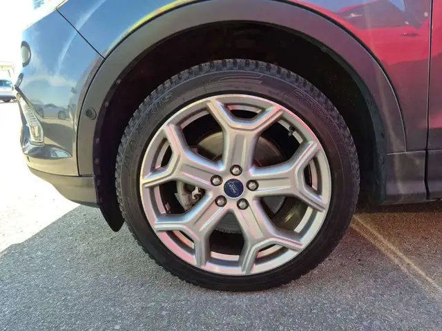 2017 Ford Escape Titanium538899617562634242